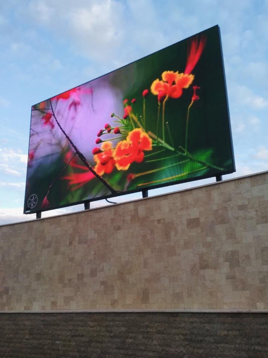 Outdoor HD Advertising Screen P3 Waterproof LED Display Screens