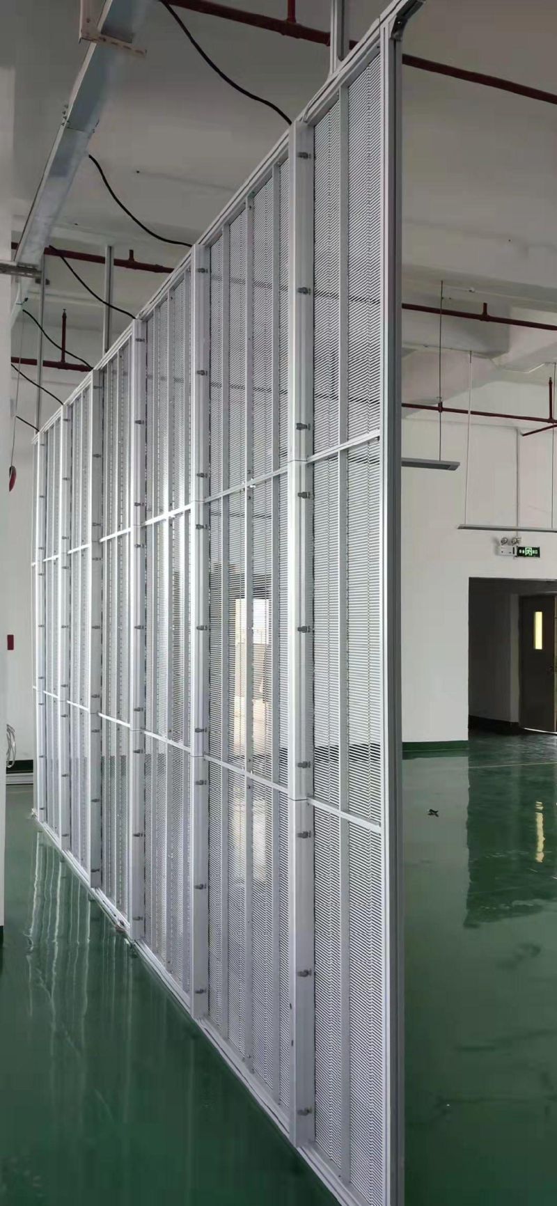 P3.9-7.8 Indoor Outdoor Transparent Curtain LED Display Panel Window Glass LED Display Screen