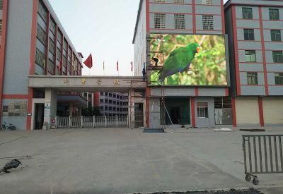 RoHS Approved Image &amp; Text Fws Cardboard, Wooden Carton, Flight Case Low Consumption LED Display