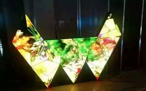 Full Color Night Elves P5 LED Video Screen in Club DJ Both