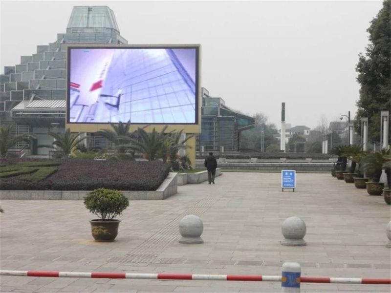 P8mm Outdoor Full Color LED Digital Advertising Billboard