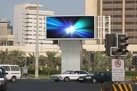 Indoor IP43 Fws Cardboard, Wooden Carton, Flight Case Low Price LED Display