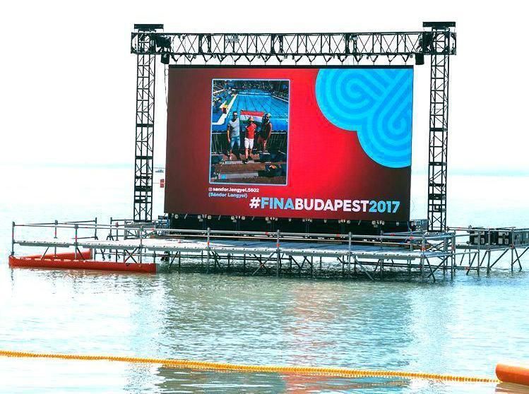 Rental Mobile LED Display Panel P5 Outdoor Stands and Conferences Large LED Screen