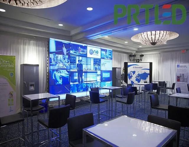 Seamless Front Service Wall-Mounted P2 P3 Indoor LED Screen