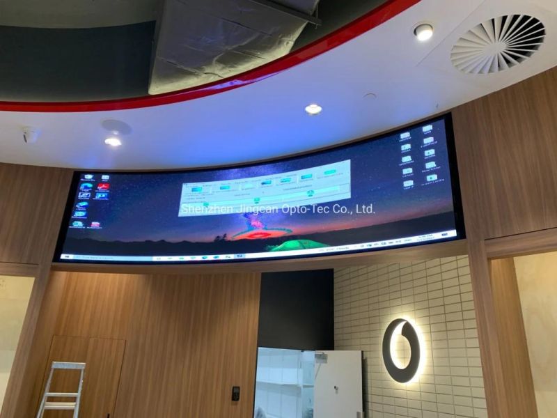 P2 New Design Soft LED Indoor 360 Degree Curve Display