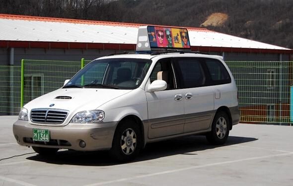 P5 Double-Sided Taxi Top LED Display for Taxi Advertising