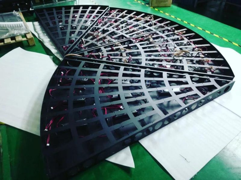 Irregular LED Screen P4 Outdoor LED Cake Shape Display for Pizza