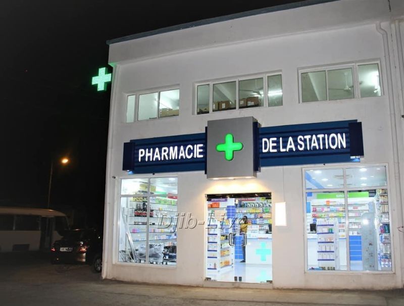 Outdoor Waterproof Programmable RGB Pharmacy LED Cross Display