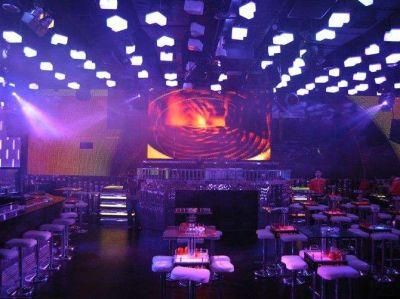 Advertising CE Approved Fws Cardboard, Wooden Carton, Flight Case Small Pitch Screen Rental LED Display