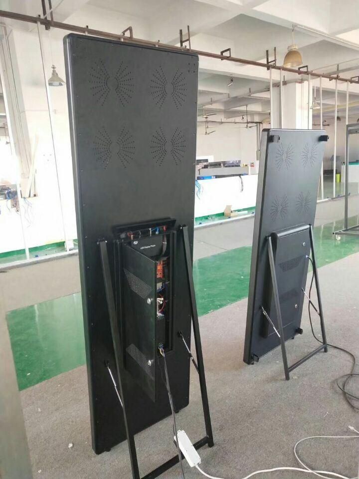 SMD P4 Indoor LED Display Poster Mirror Screen Advertising Machines for Shop
